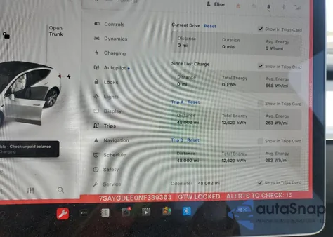 2022 Tesla Model Y z USA, uszkodzony, nr VIN 7SAYGDEE0NF339363